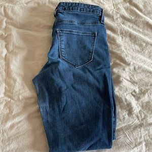 Universal Thread Jeans